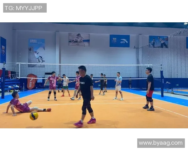 重庆排球队在杯赛中的速度优势与战术分析 重庆排球队在杯赛中的速度优势与战术分析